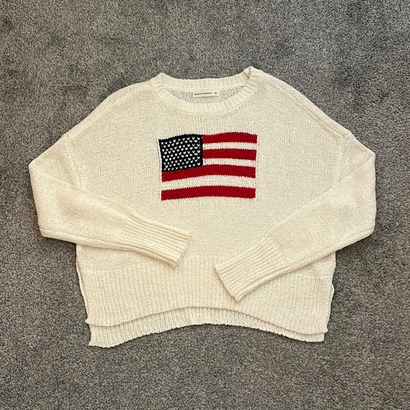 Sweaters - American Flag Knit Sweater